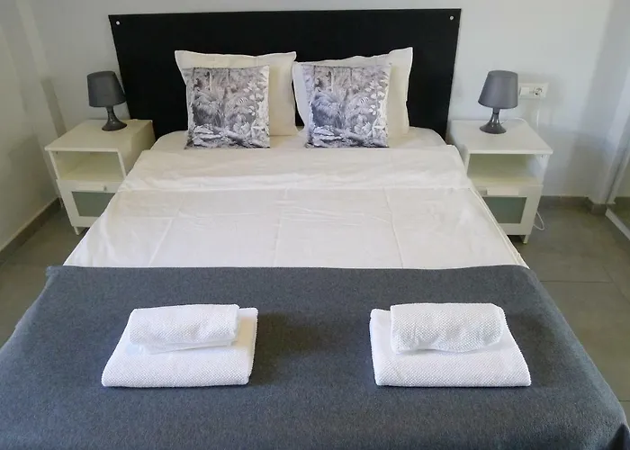 Cala Balmins Sea View Apartamento *